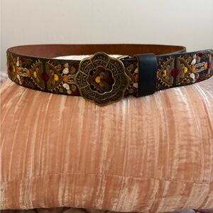 Lucky brand Boho Festival Embroidered Floral Belt with Brass Buckle
